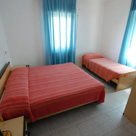 Διαμέρισμα Locazione Turistica Azzurra.2 *